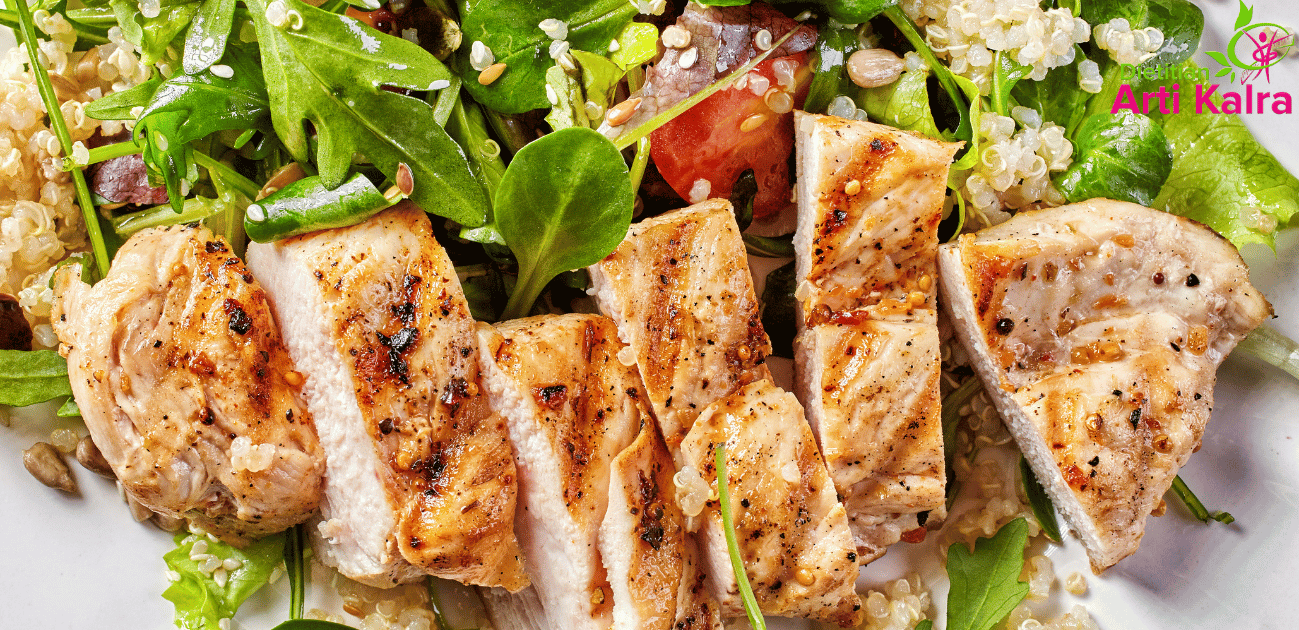 mediterranean quinoa salad with chicken